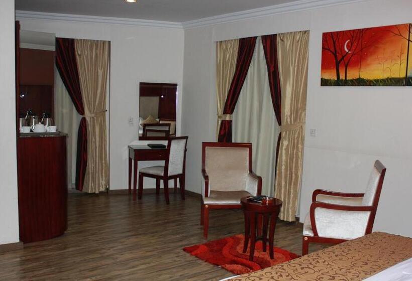 فندق نُزل تالا   Tala Nezel