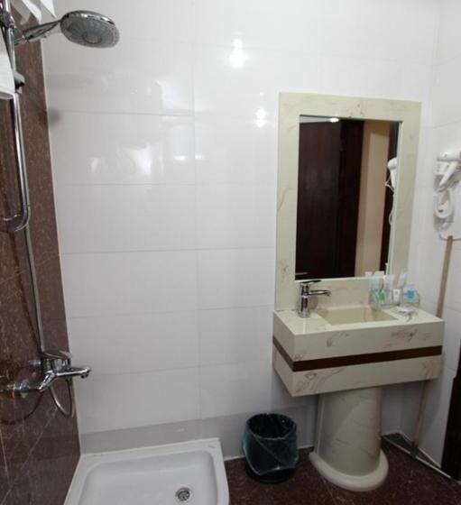 فندق نُزل تالا   Tala Nezel