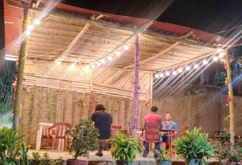 ペンション Mivals