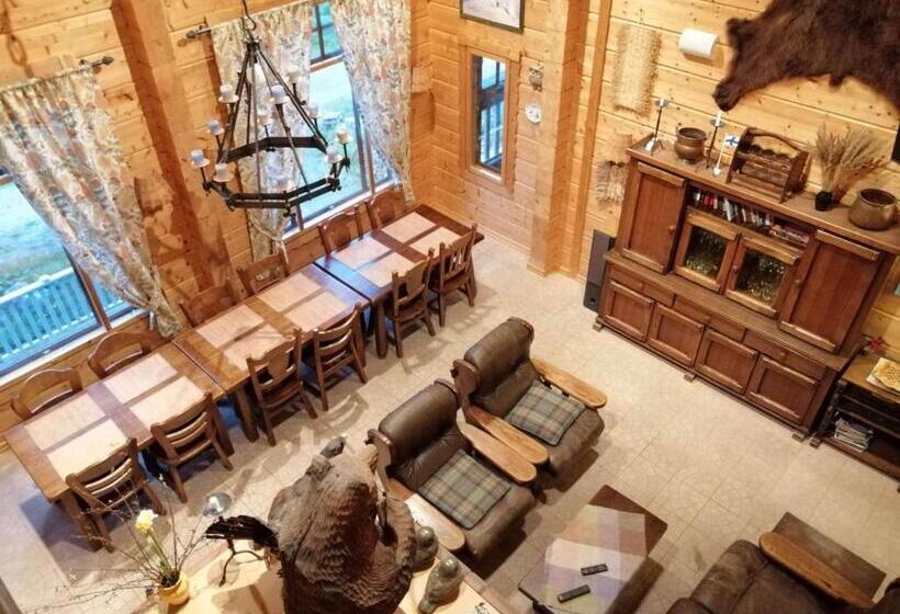 פנסיון Tahkonhovi Golden Chalet