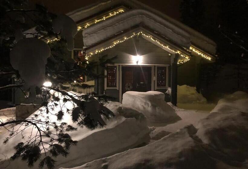 פנסיון Tahkonhovi Golden Chalet