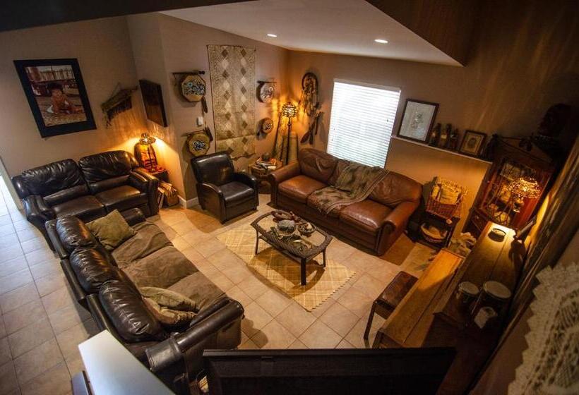 The Fraser River's Edge B&b Lodge