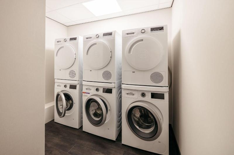 Yays The Hague Willemspark By Numa