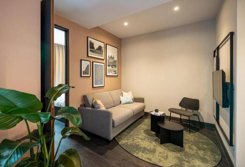 Yays The Hague Willemspark By Numa