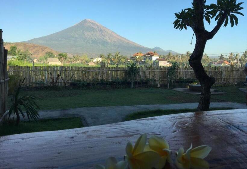 הוסטל Agung Inn Amed