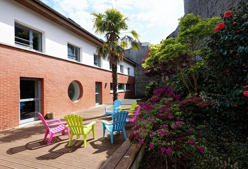 ユースホステル Auberge De Jeunesse Hi Cherbourg