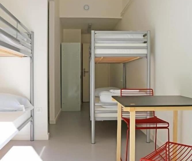 הוסטל Auberge De Jeunesse Hi Lille
