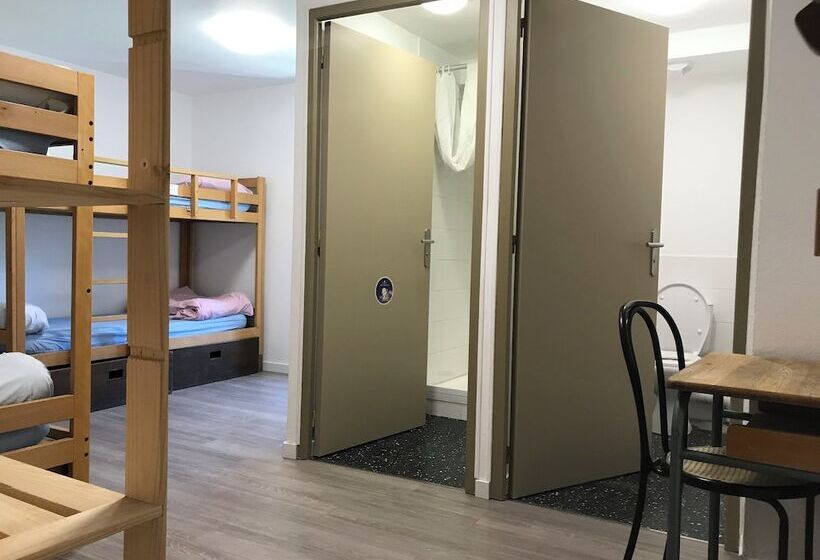 旅馆 Auberge De Jeunesse Hi Serre Chevalier