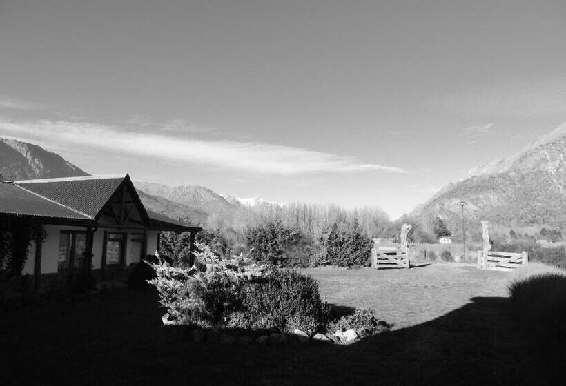 Hostel Hosteria El Hoyo