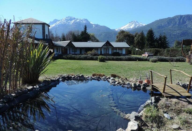 فندق صغير Hosteria El Hoyo