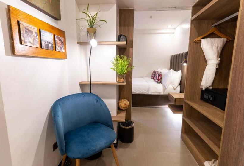 هاستل Unwnd Boutique Hotel Makati