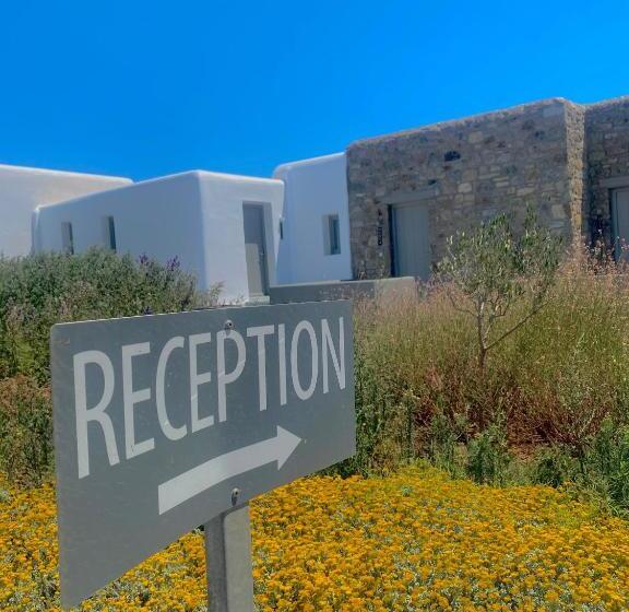 تختخواب و صبحانه Aegean Hospitality