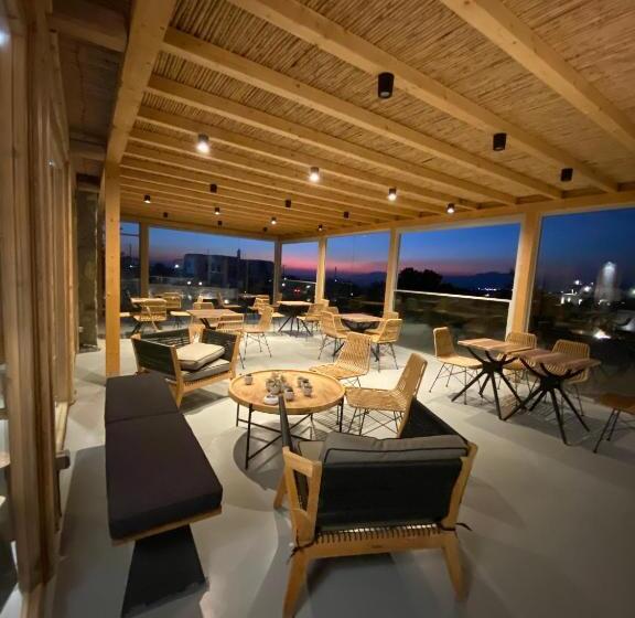 تختخواب و صبحانه Aegean Hospitality