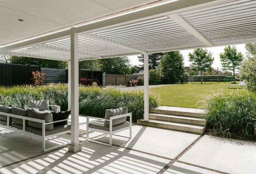 ベッドアンドブレックファースト Bnb Manere