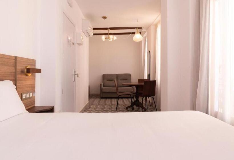 فندق 19 30 Valencia