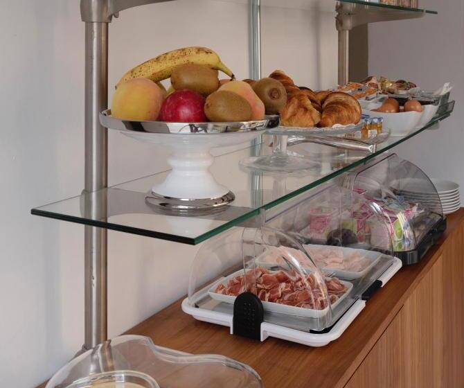 فندق 19 30 Valencia