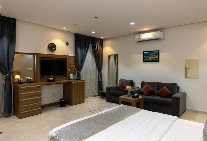 Отель Admire Apart