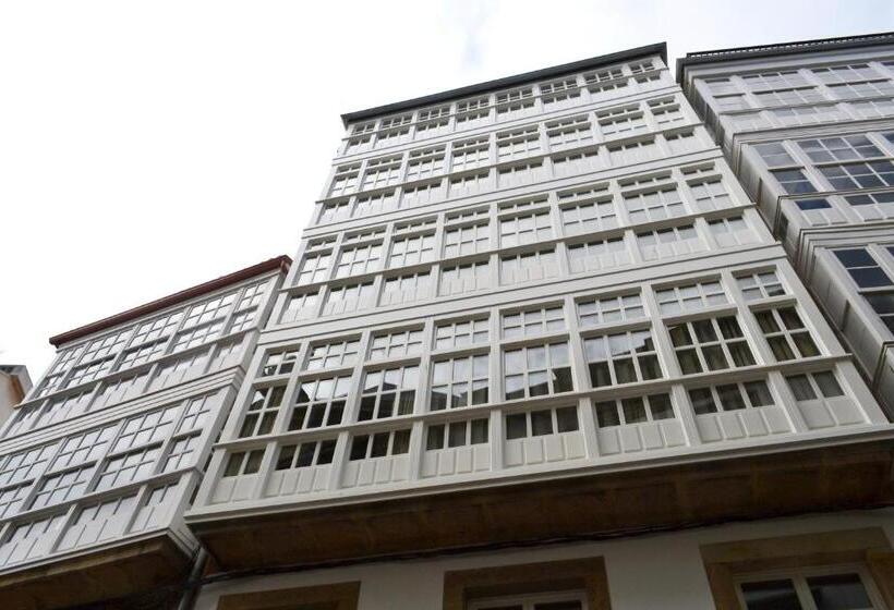 هتل Alda Galeria Coruna