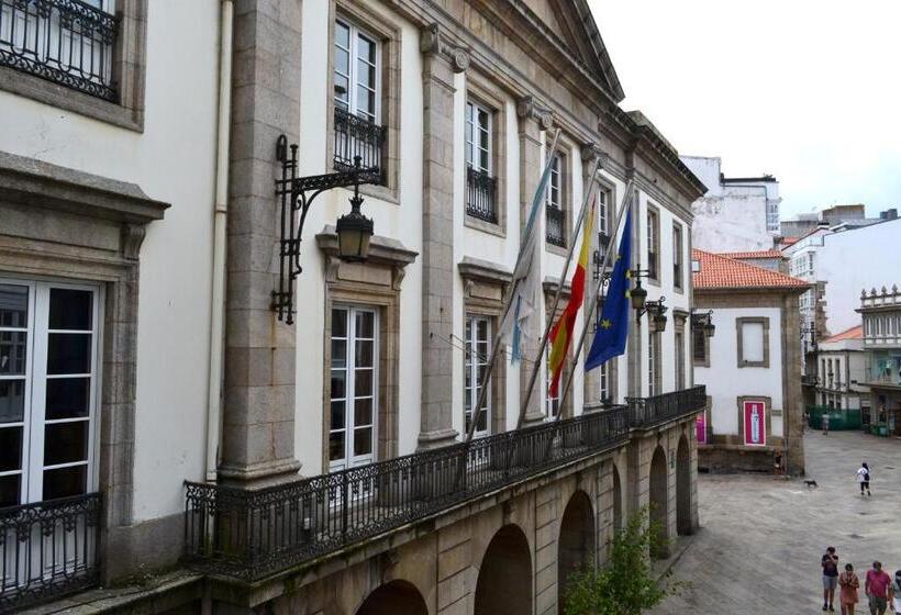 هتل Alda Galeria Coruna