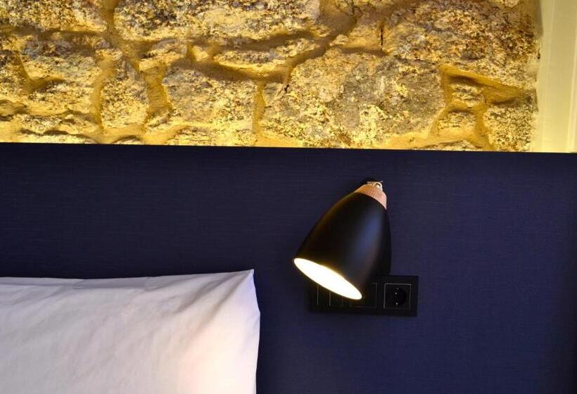 هتل Alda Galeria Coruna