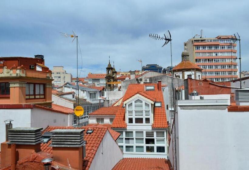 هتل Alda Galeria Coruna