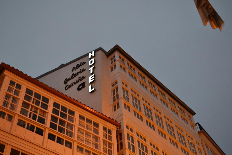 هتل Alda Galeria Coruna