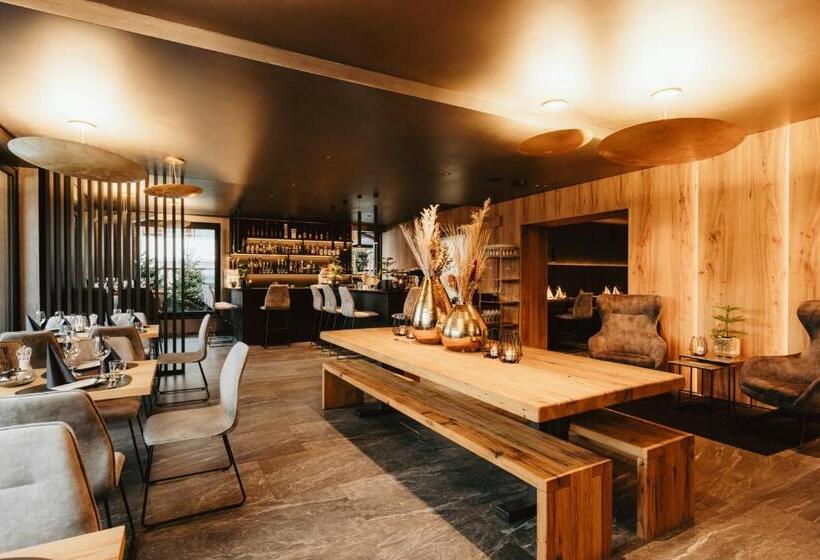 호텔 Almmonte Präclarum Suites Design