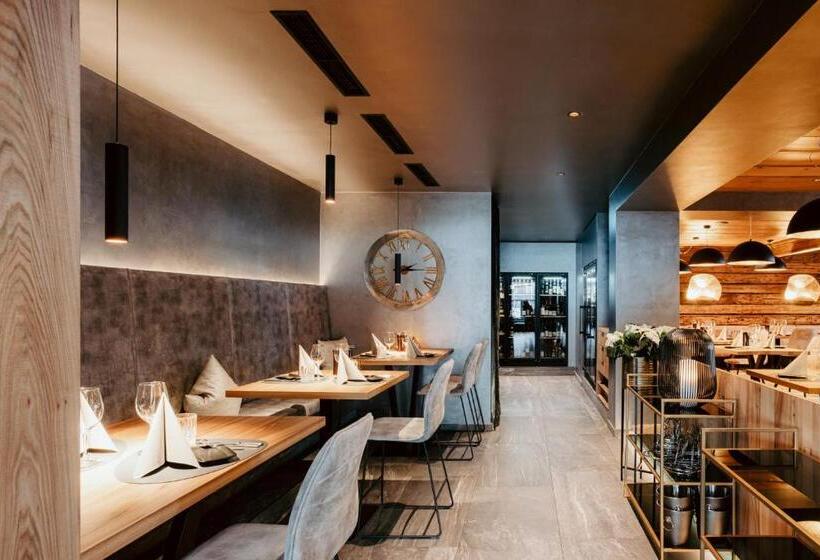 호텔 Almmonte Präclarum Suites Design