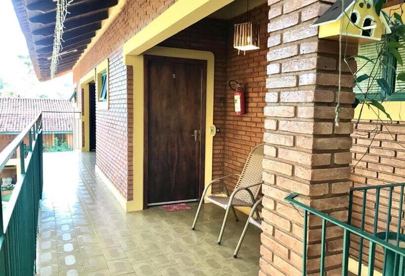 ホテル Chalés Gramado