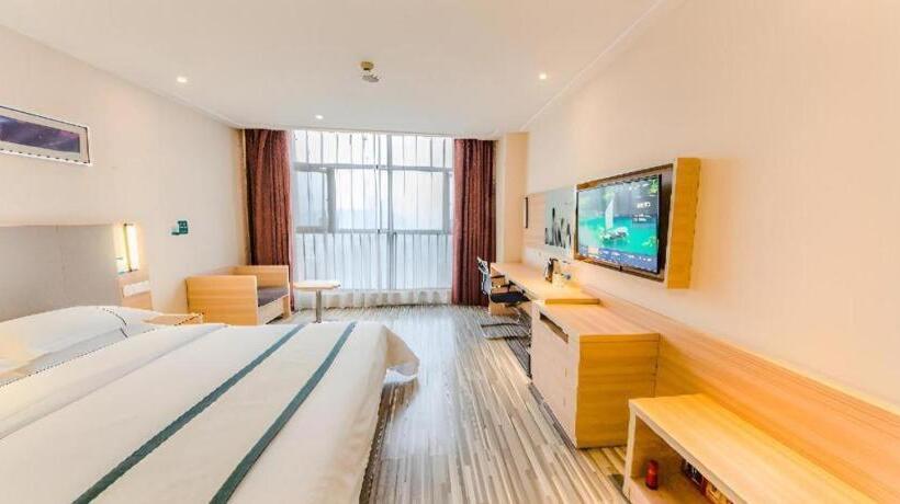 Отель City Comfort Inn Yichang East Railway Station
