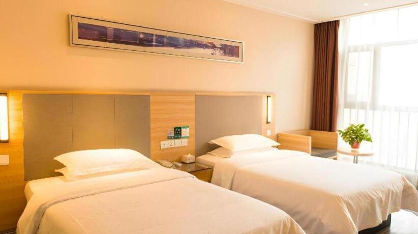 Отель City Comfort Inn Yichang East Railway Station
