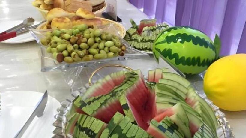 Отель City Comfort Inn Yichang East Railway Station