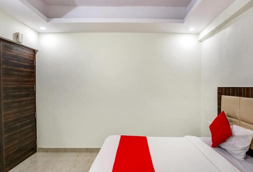 هتل Flagship 75676 New Daffodil Inn