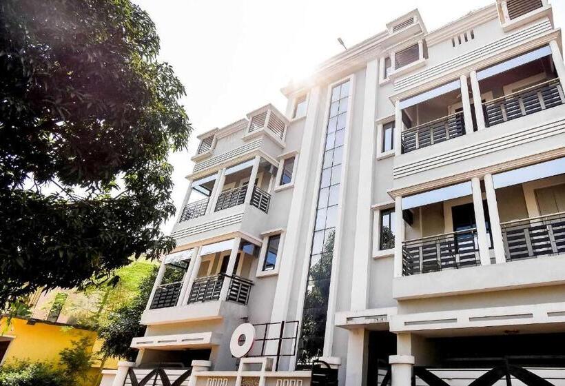 Отель Flagship 75693 Pradhan Palace