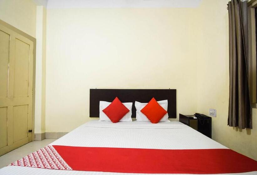 Отель Flagship 75693 Pradhan Palace