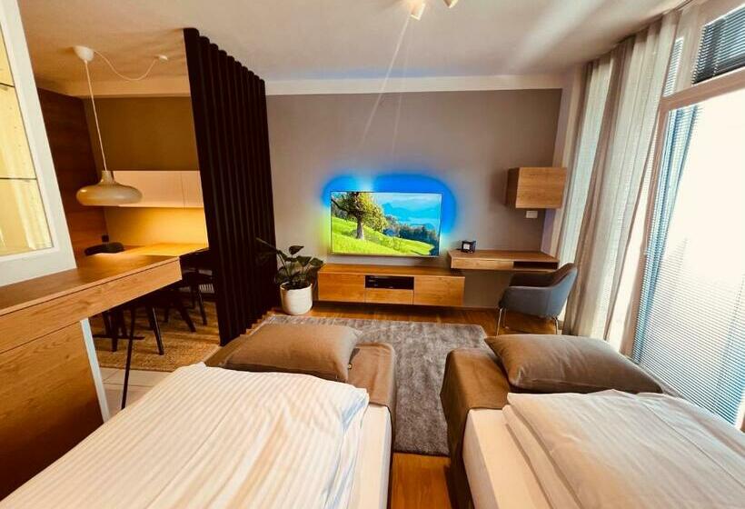 هتل Na Vasi Restavracija In Prenočišča