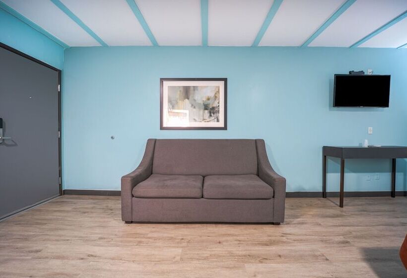 호텔 Rodeway Inn & Suites North Hollywood Burbank Airport   Universal Area