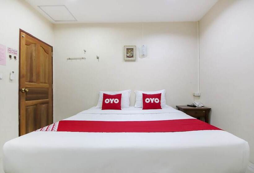 호텔 Oyo 75331 Hareeya