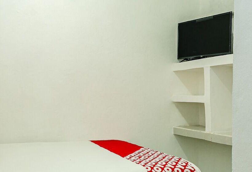 בית מלון כפרי Oyo  Cabo Del Sur