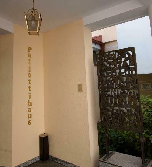 فندق Garni Das Pallottihaus Wien