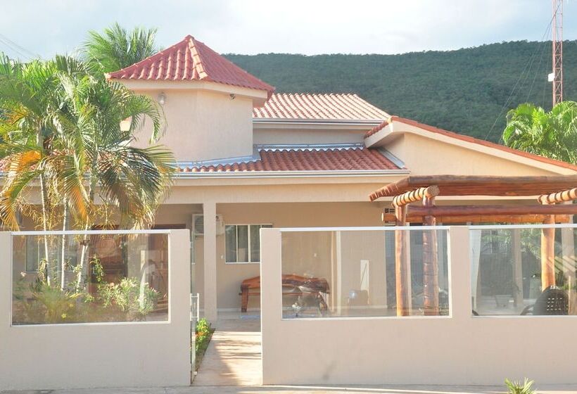 فندق Pousada Serra Azul