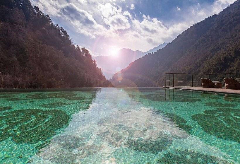 בית מלון כפרי Ramada Guergou