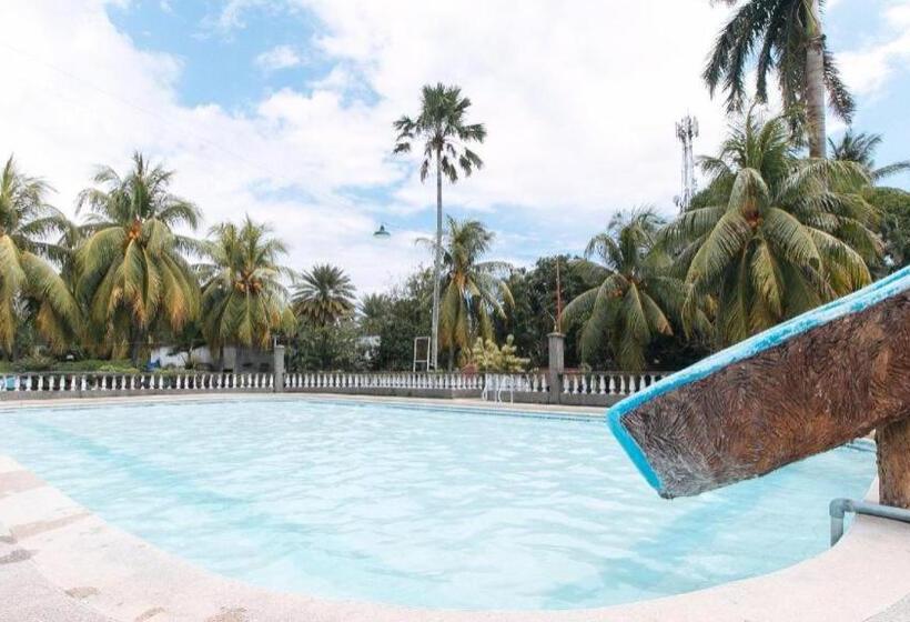 호텔 Reddoorz @ Tierra De Oro Resort