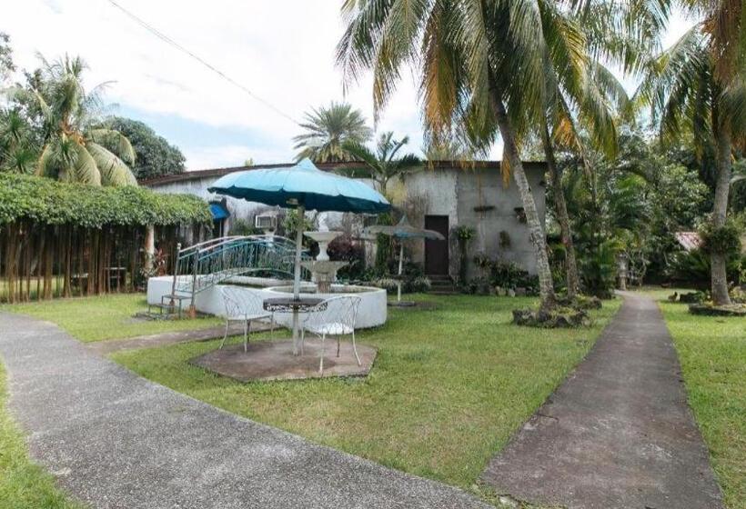 호텔 Reddoorz @ Tierra De Oro Resort