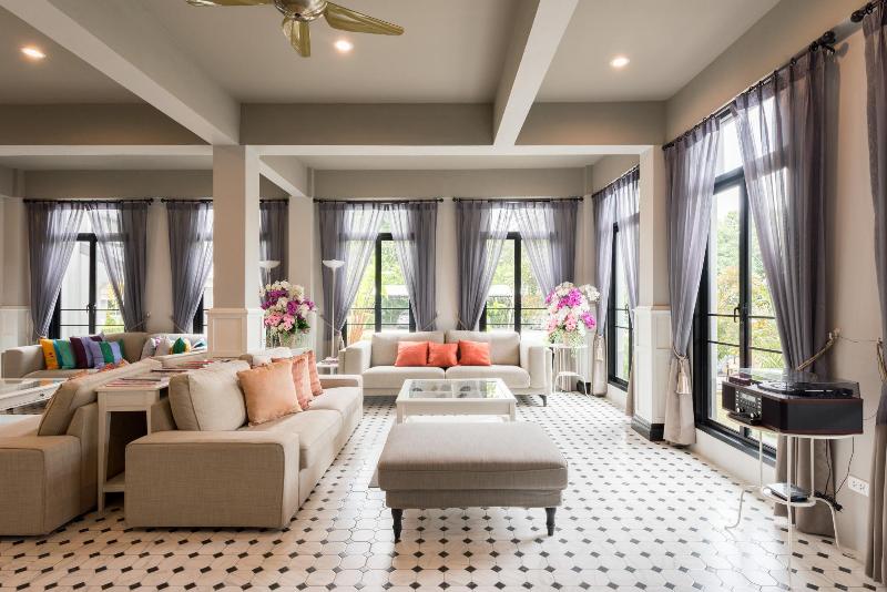 Отель Reindeer Park Resort