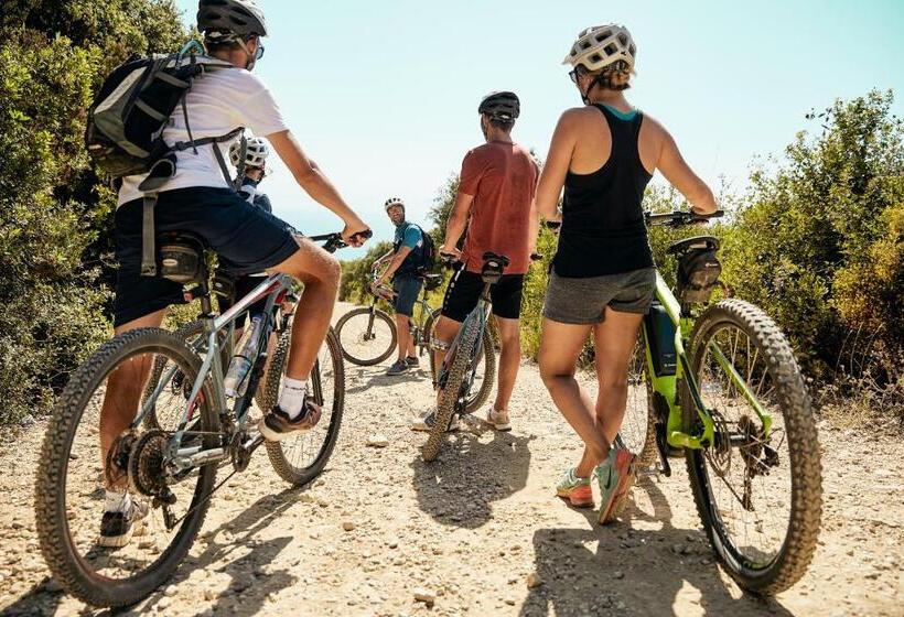 فندق Robinson Ierapetra