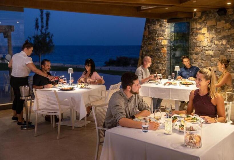 فندق Robinson Ierapetra