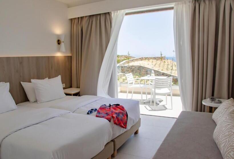 فندق Robinson Ierapetra