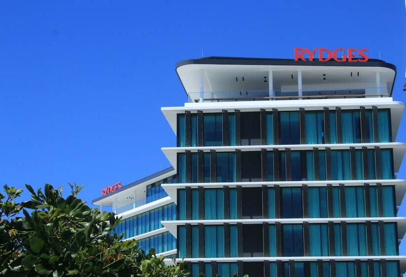 Отель Rydges Gold Coast Airport