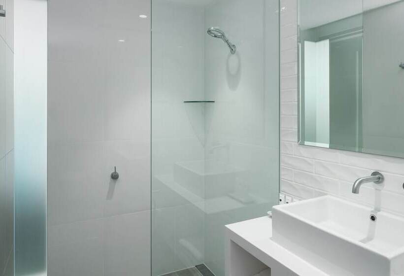 Отель Rydges Gold Coast Airport